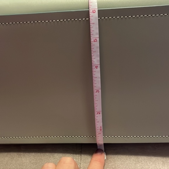 Kate Spade large pocket tote, smooth, leather, light, pist color, new - Picture 9 of 13